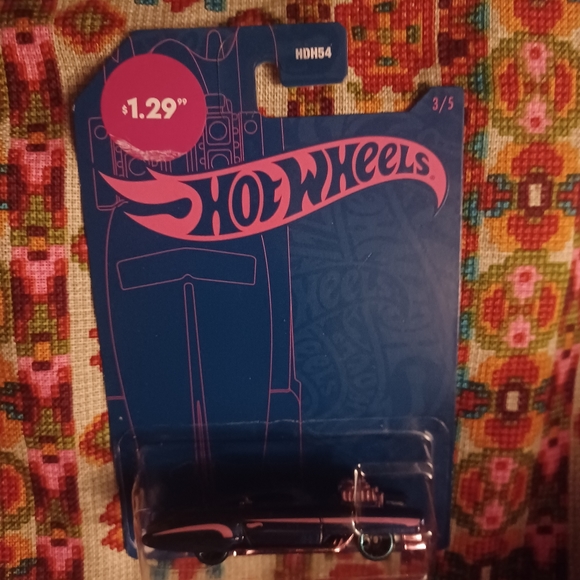 5 Hot Wheels 💥 54th Anniversary 💥 Pearl & Chrome 💥 1-5 Complete! - Picture 9 of 11